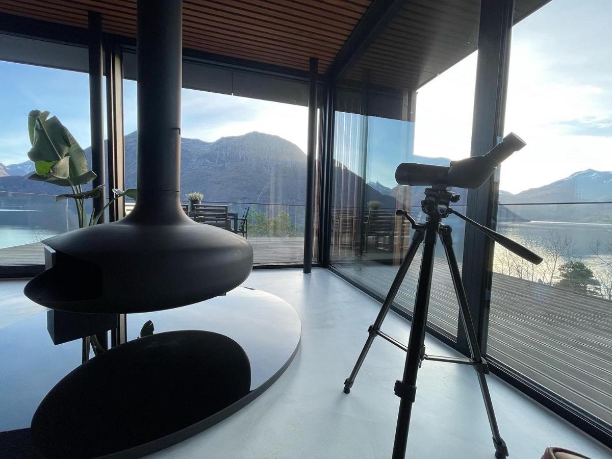 Villa Kristina / Andalsnes Torvik Buitenkant foto